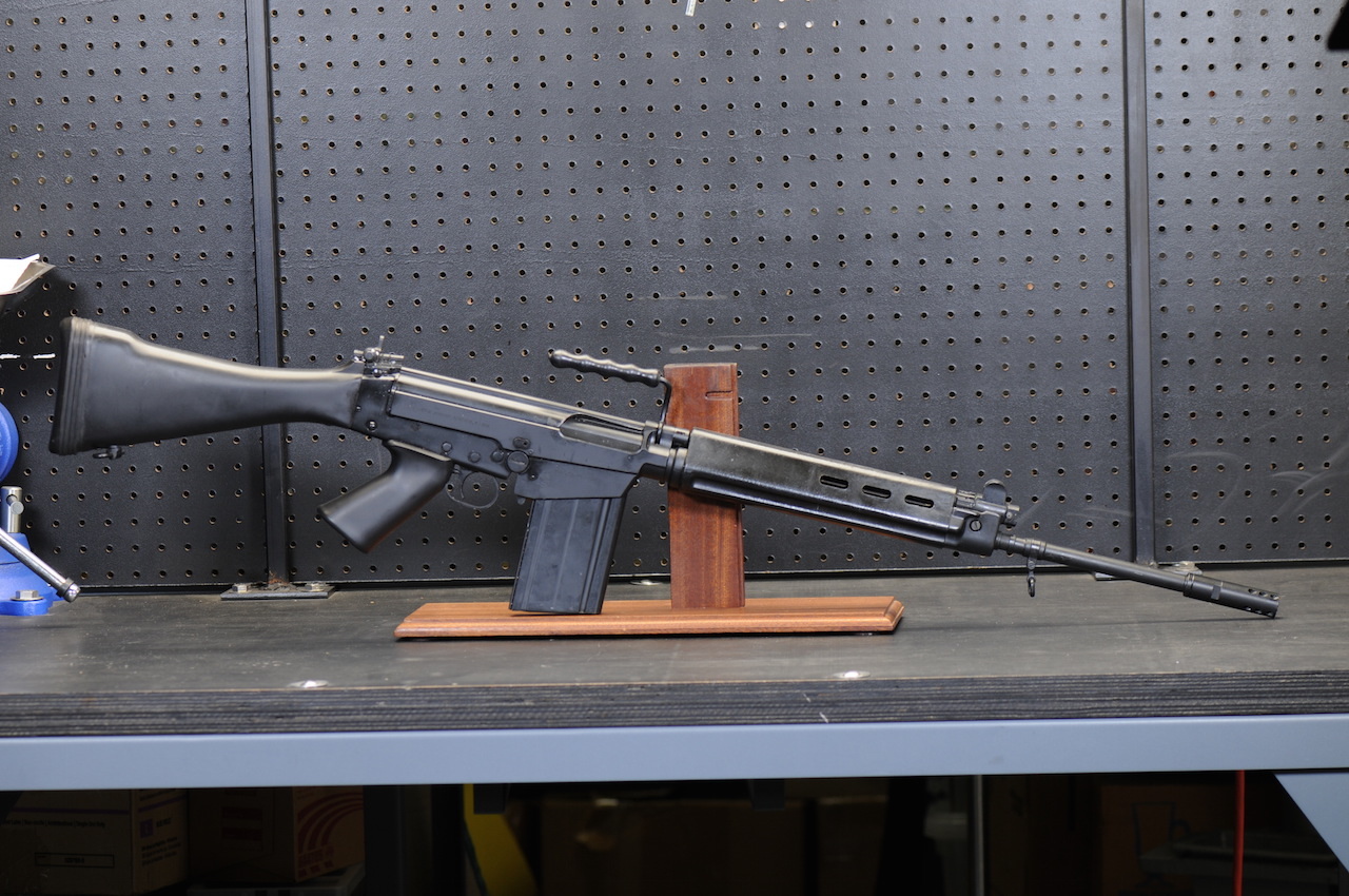 FABRIQUE NATIONALE FN-FAL Springfield Armory SAR-48