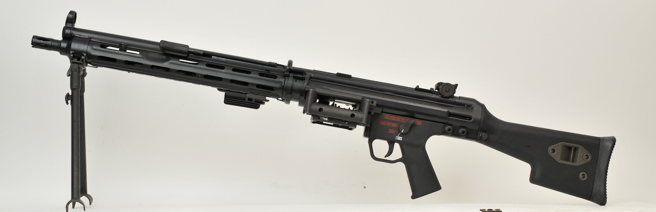 Heckler &amp; Koch 21 E BELT-FED MACHINE GUN HOST