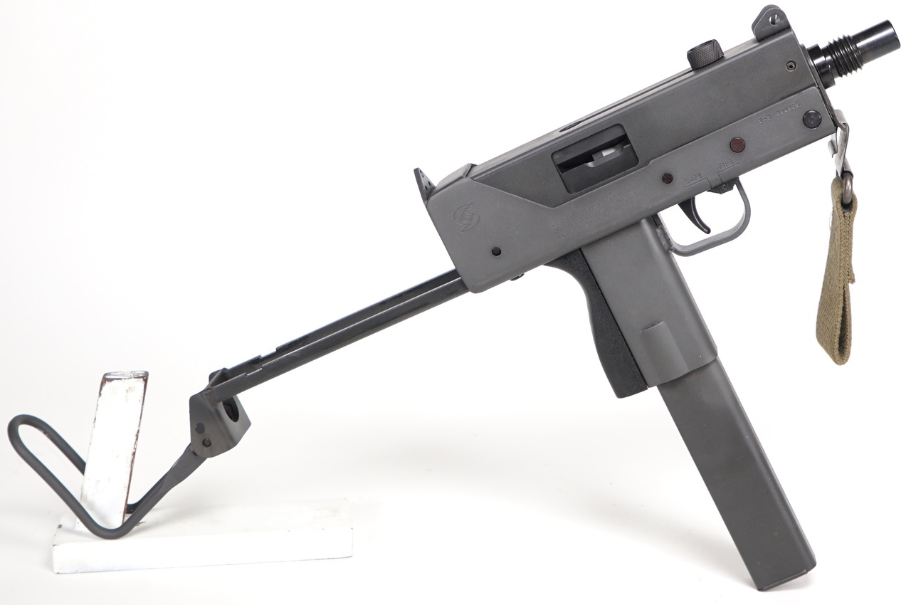 MAC-10 INGRAM 9mm SUB MACHINE GUN