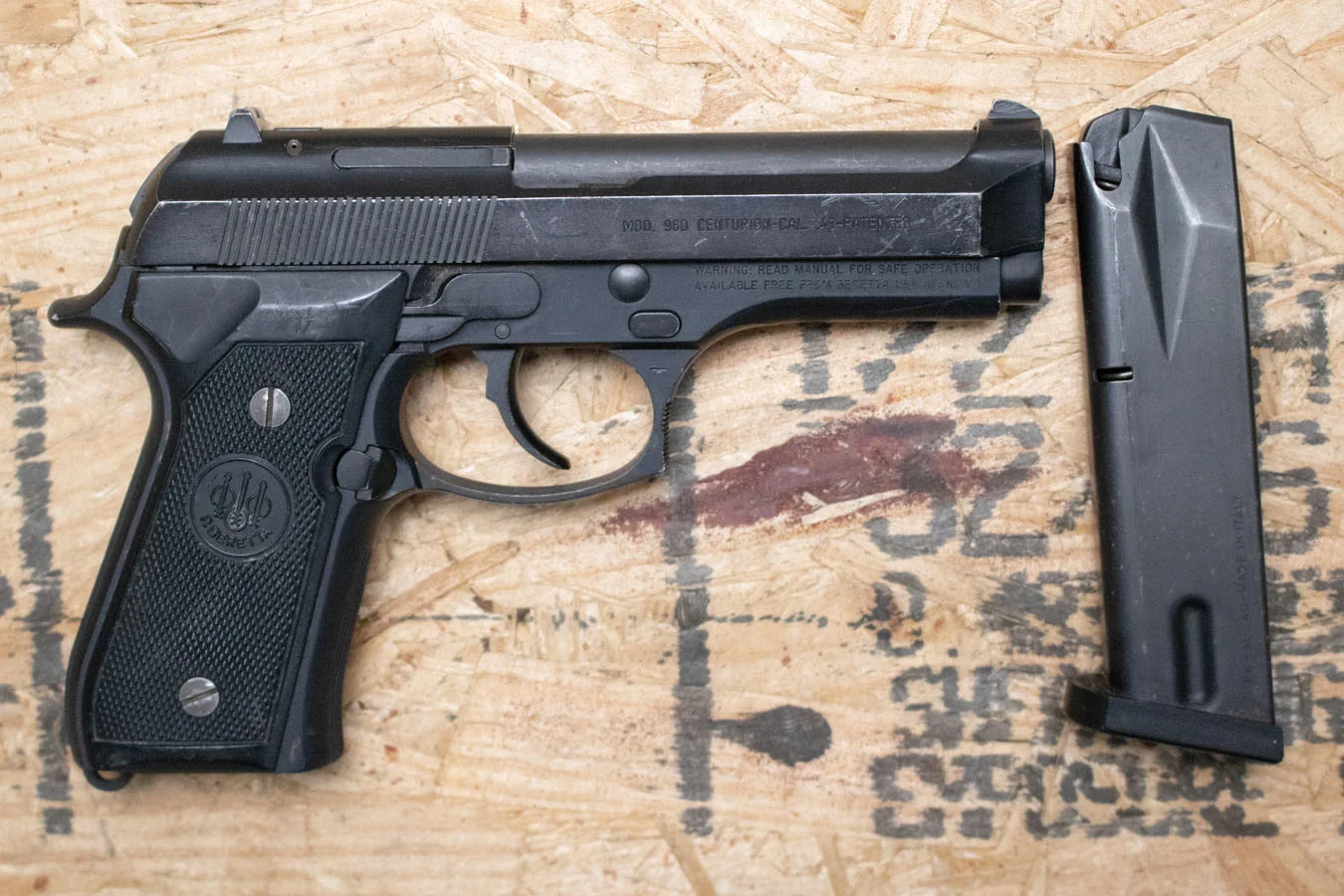 Beretta 96D 40 S&amp;W DAO STAINLESS POLICE TRADES