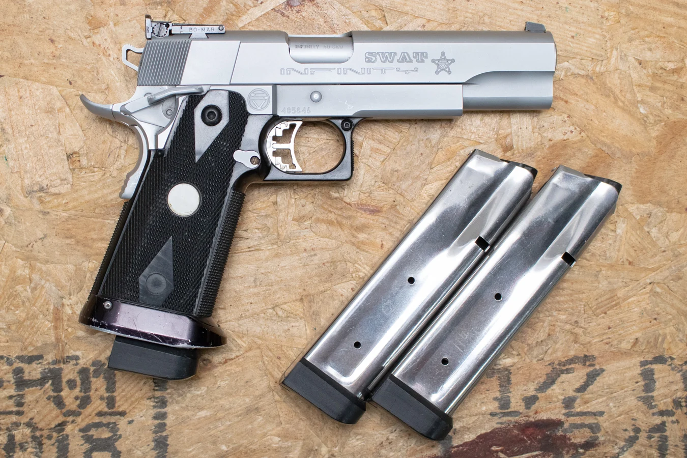 Strayer Voigt Infinity SWAT 40 S&amp;W Police Trades