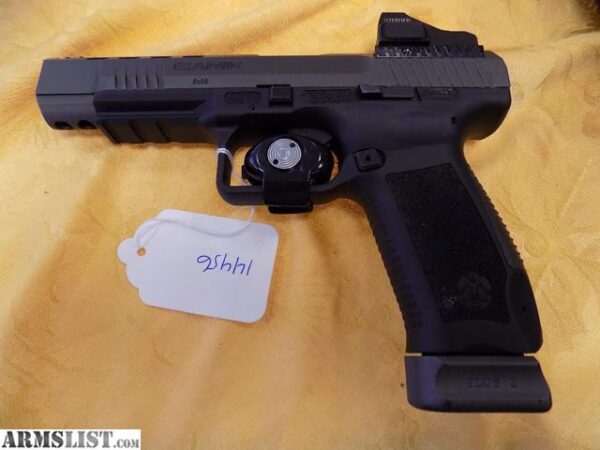 Canik TP9SFx 9mm Striker-Fired Pistol with Vortex Viper