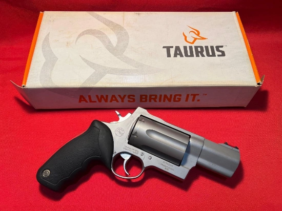 Taurus Raging Judge M513 454 Casull / 45 Colt / 410