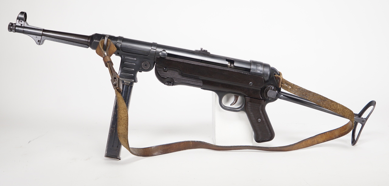 MP40 Submachine Gun