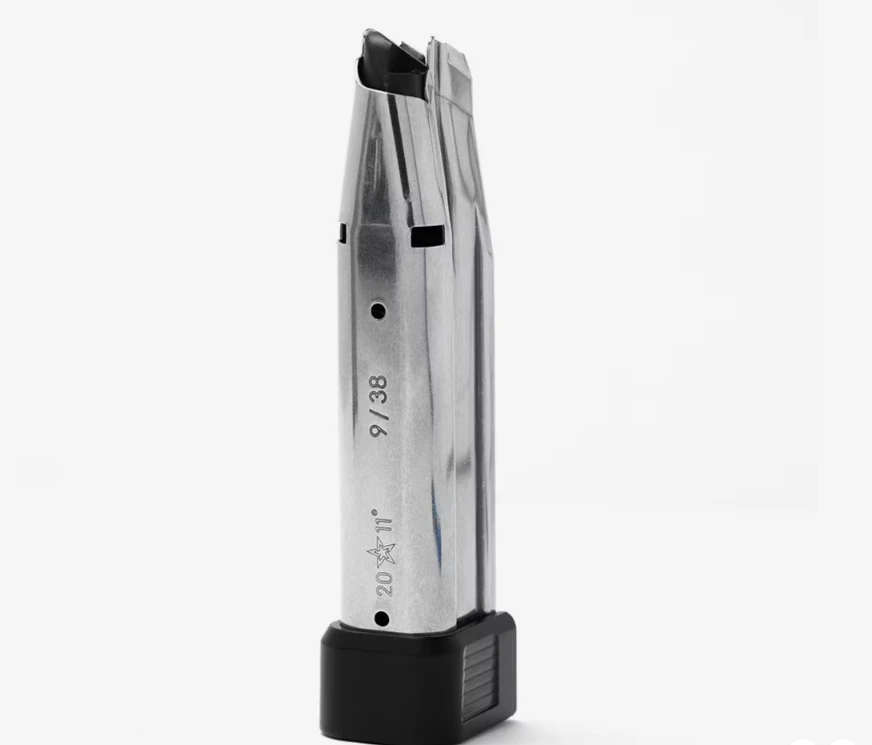 Staccato 2011 Silver Stainless 40 S&amp;W Handgun Magazine