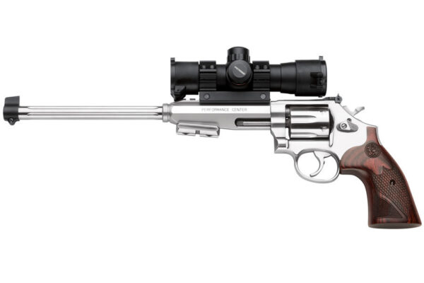 Smith & Wesson Model 647 Performance Center 17 HMR
