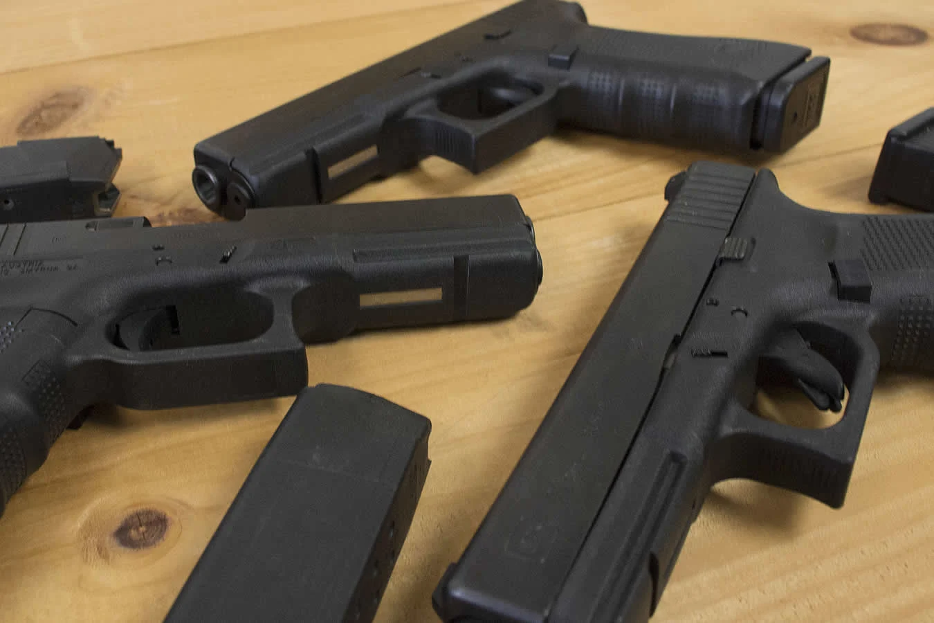 Glock 22 40 S&amp;W Police Trades (Gen4)