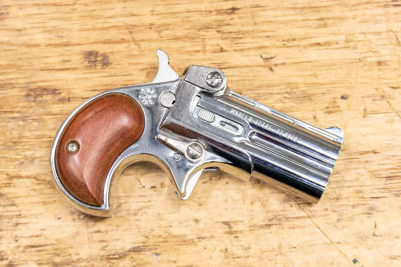 Davis D-32 32 ACP Police Trade-in Derringer