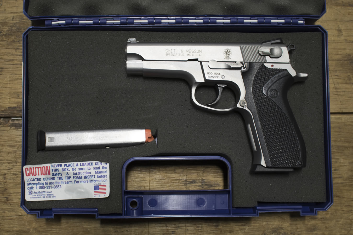 Smith &amp; Wesson 5906 9mm Police Trade-ins (Very Good