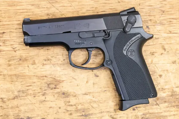 Smith & Wesson Model 3914 9mm 8 Round Used Trade IN Pistol