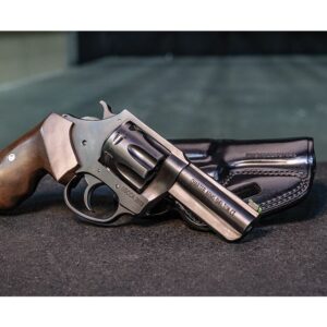 Charter Arms The PROFESSIONAL Revolver Steel / Walnut .32 HR 3-inch 7Rds