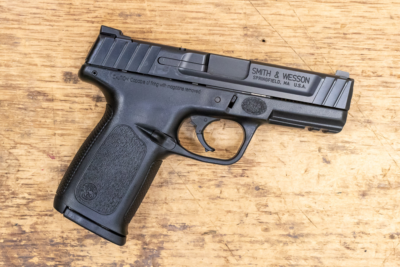 Smith &amp; Wesson SD40 40 S&amp;W Police Trade-in PIstol
