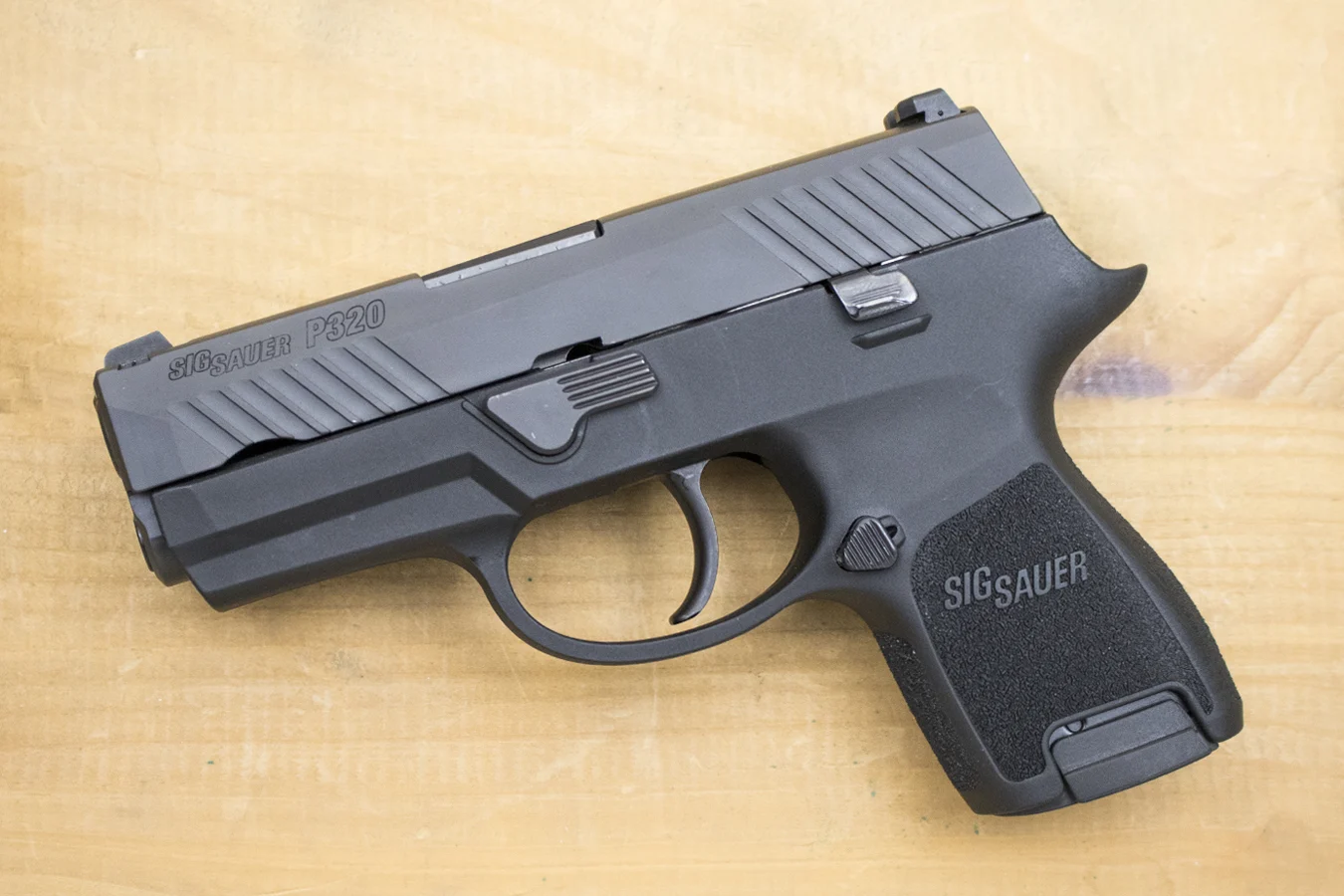 Sig Sauer P320 9mm Police Trade-in Pistols (Very Good