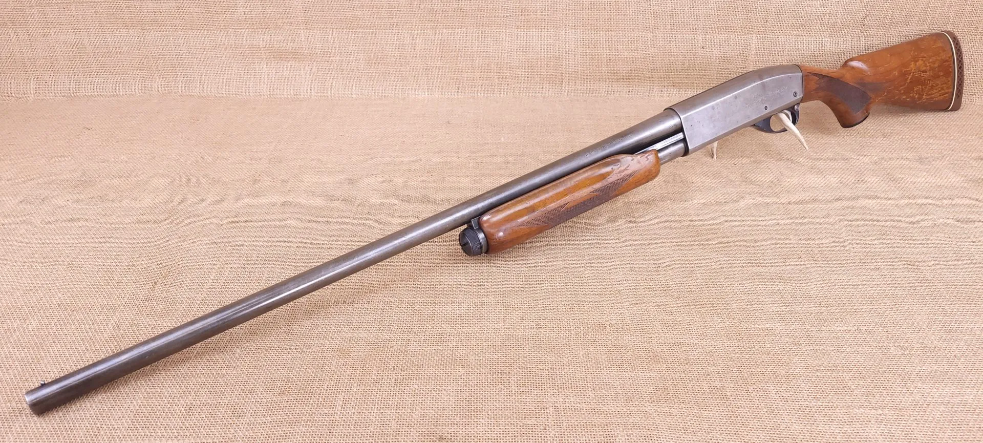 Remington 870 Wingmaster 12 Gauge Shotgun with 28