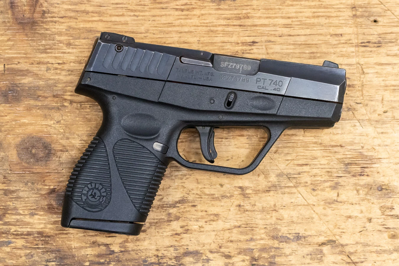 Taurus PT740 Slim 40 S&amp;W Used Police Trade-in Pistol