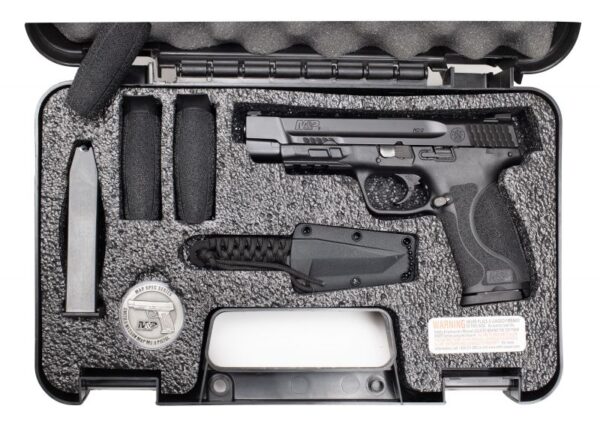 Smith and Wesson M&P9 M2.0 9mm 5″ Barrel 17-Rounds Spec Series Kit