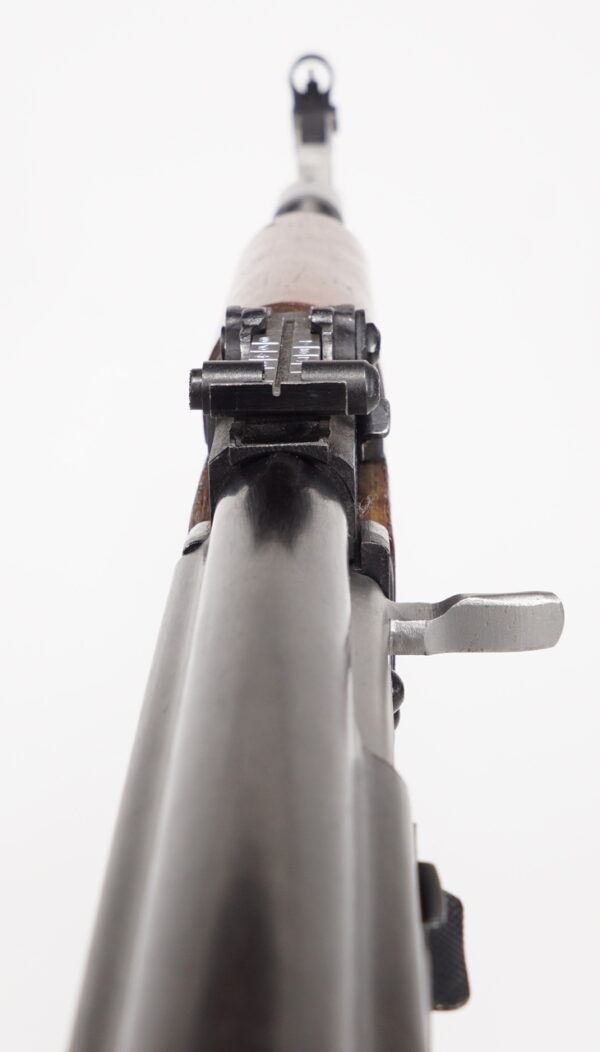 AK-47 MACHINE GUN.