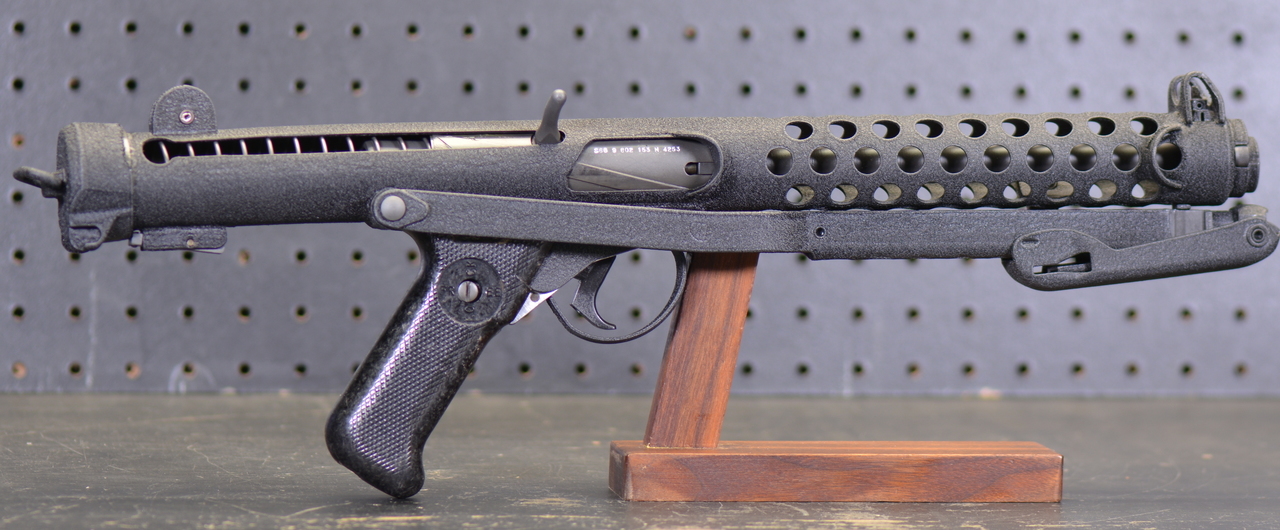 Sterling 9mm Submachine Gun — image 2