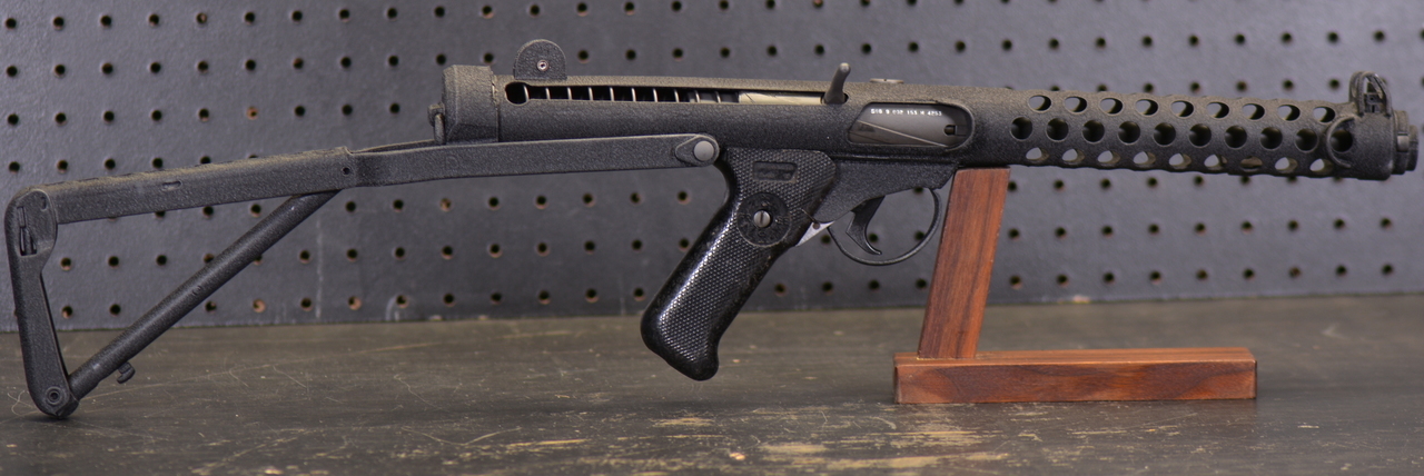 Sterling 9mm Submachine Gun