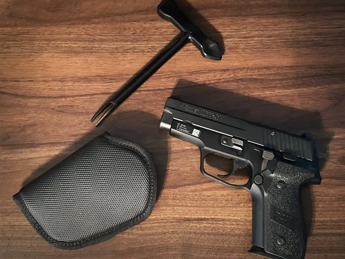 Bond Arms Inc Roughneck 9mm Derringer
