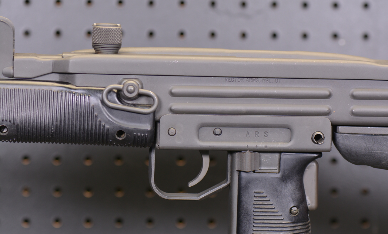 IMI Uzi Submachine Gun — image 4