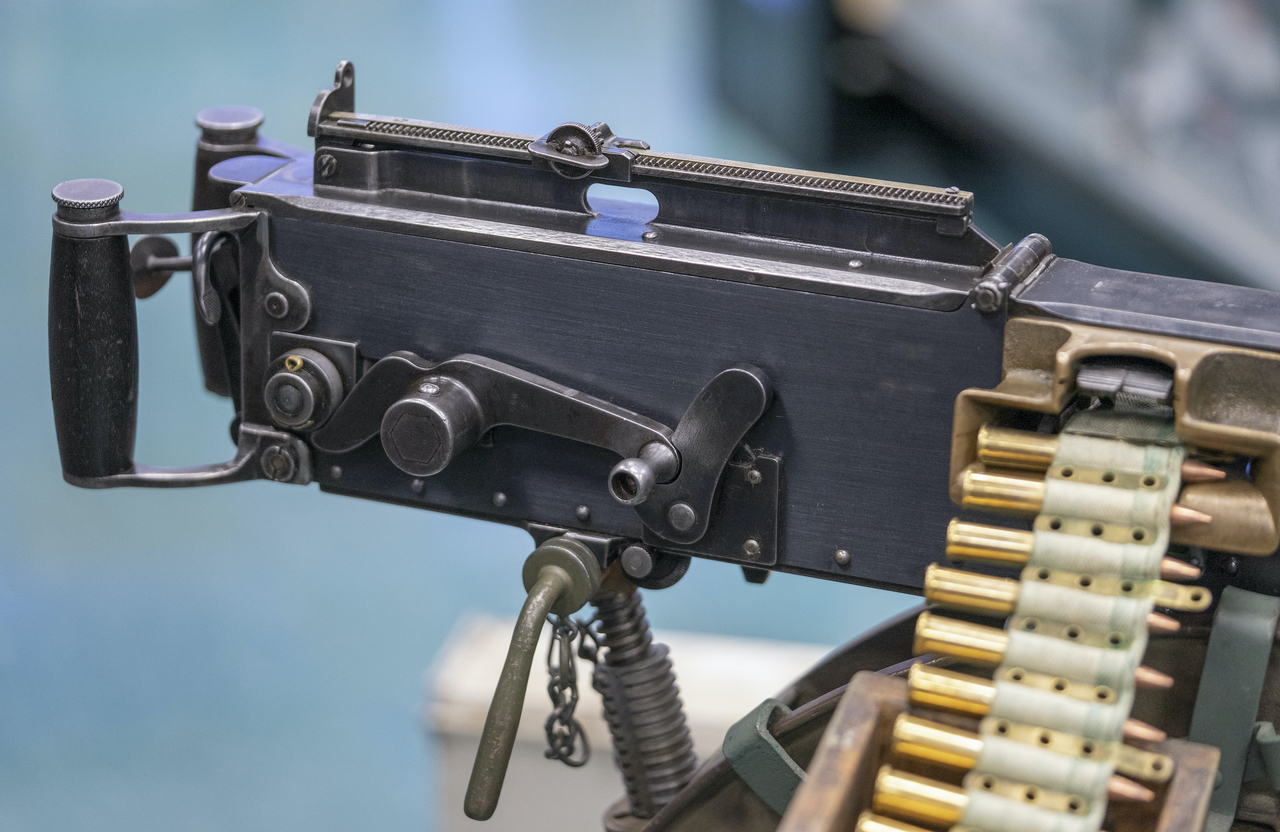 VICKERS HEAVY MACHINE GUN — image 4