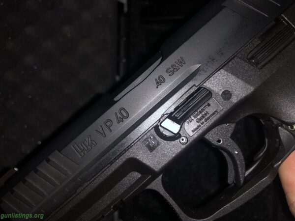 HK VP40 Flat Dark Earth (FDE) 40 S&W Striker-Fired Pistol