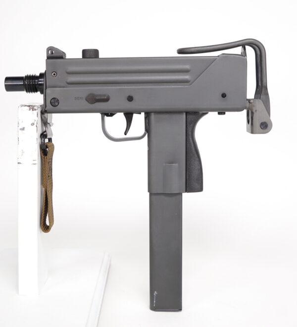 MAC-10 9MM SUB MACHINE GUN