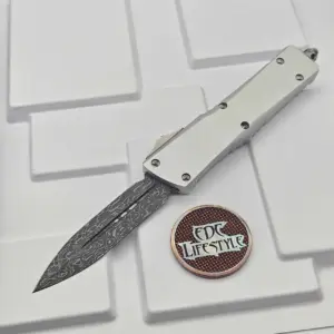 Microtech Combat Troodon 142-16LPCRS Signature Series Clear Smooth