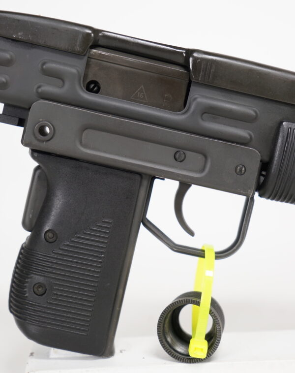 UZI Sub Machine Gun WITH SUPPRESSOR