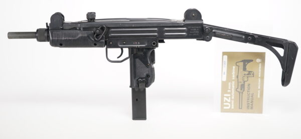 IMI UZI MACHINE GUN