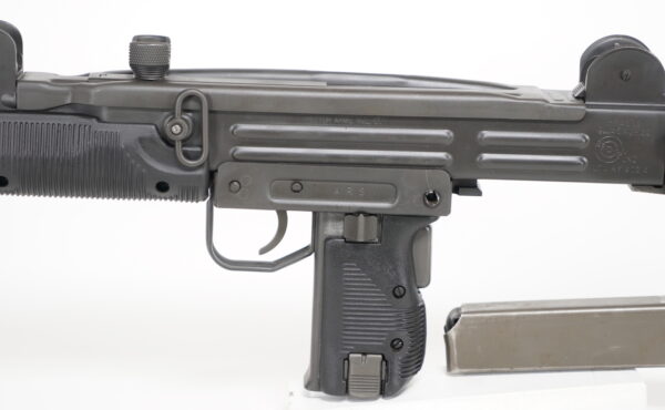 UZI Sub Machine Gun