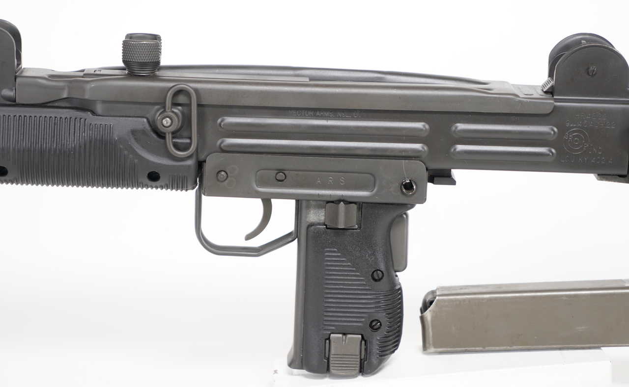 IMI Uzi Submachine Gun — image 3
