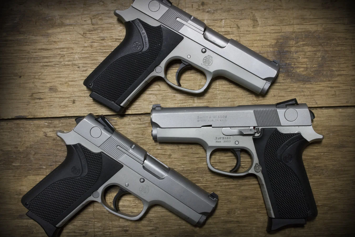 Smith &amp; Wesson Model 3953 9mm Police Trade-ins (Good Condition