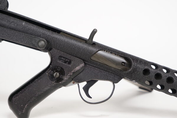 STERLING MK4 9MM, SUB MACHINE GUN