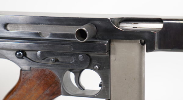 WEST HURLEY M1A1 THOMPSON Machin Gun