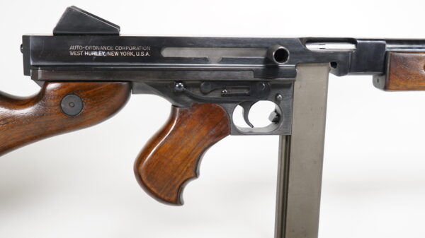 WEST HURLEY M1A1 THOMPSON Machin Gun