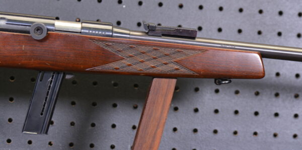VOERE FULL-AUTO MACHINE GUN