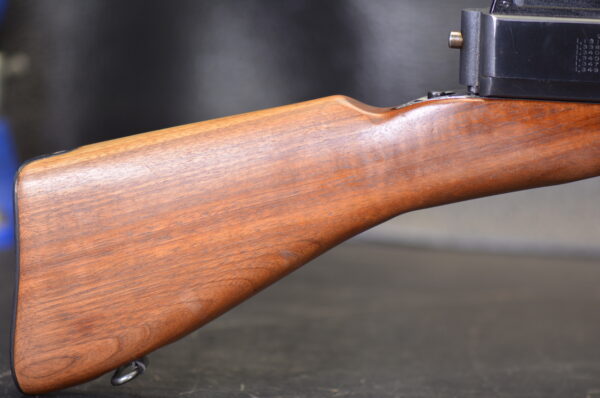 THOMPSON SUBMACHINE GUN