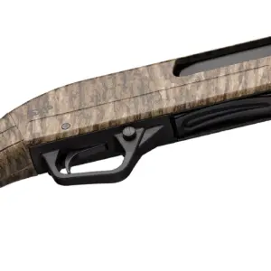 Winchester SXP Waterfowl Hunter 20 Gauge Pump-Action Shotgun with 28