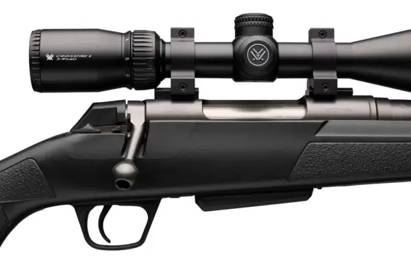 Winchester XPR Compact 270 WSM Bolt-Action Rifle with Vortex Crossfire