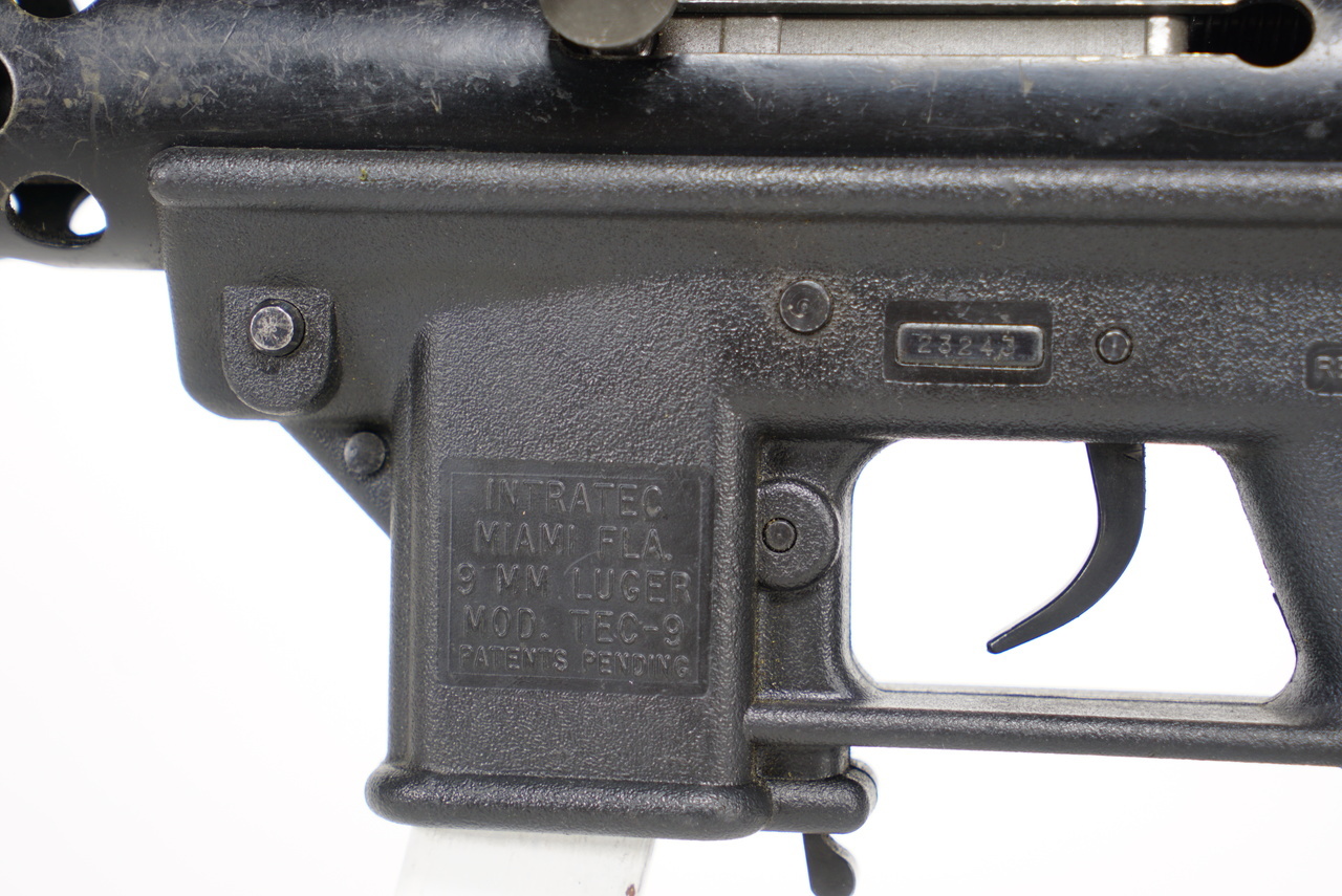 KG9 9mm Submachine Gun — image 2