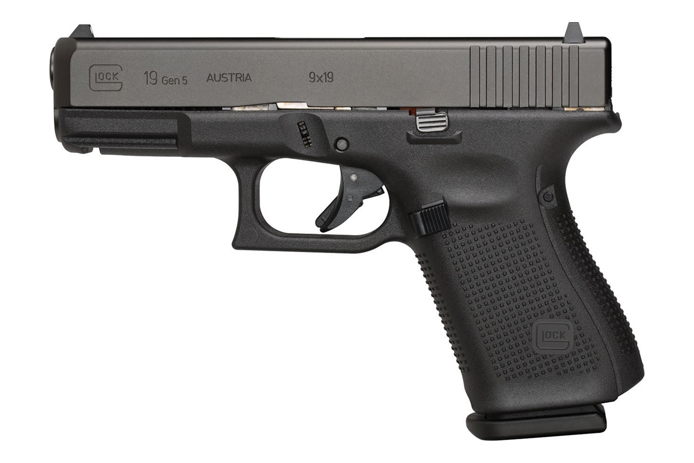 19 Gen5 9mm 15-Round Pistol with Night Sights