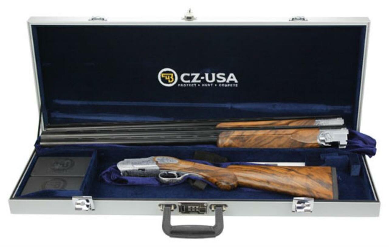 CZ Super Scroll Combo Set, 30″ 2 Barrel Set 20 Ga & 28 Ga W/Case Hand Engraved