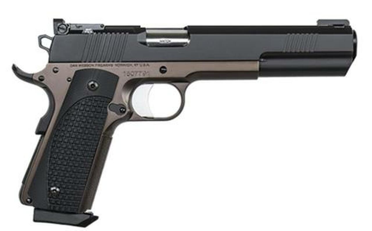 Dan Wesson Bruin 10mm, 6.3″, 8rd, Bronze Finish, Wood Grip, Adjustable Tritium/Fiber Optic Sights