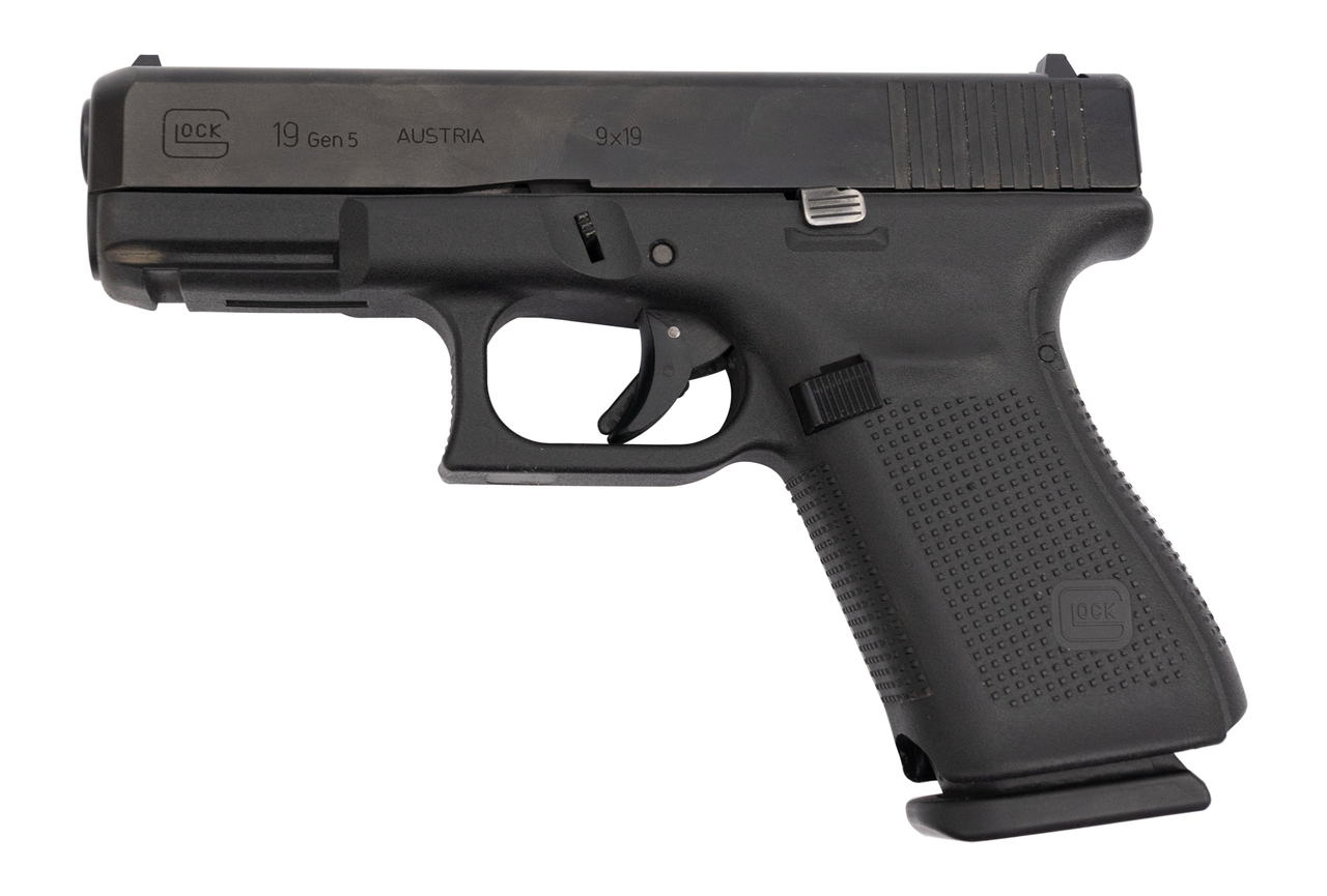 Glock 19 Gen5 AUS Used 9mm, 4″ Barrel, Contrast Sights, Black, 15rd