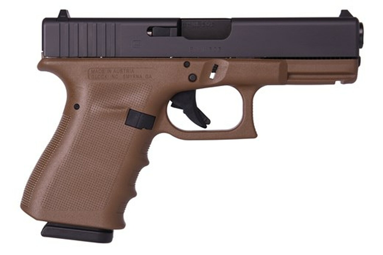 Glock G19 RTF FDE 9mm, 4″ Barrel, Fixed Sights, 2x15rd Mags