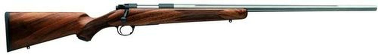 Kimber 84M Varmint Rifle, .204 Ruger, 24″, A Walut Stock