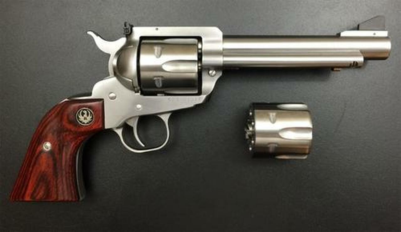 Ruger Blackhawk Flattop 357/9mm 5.5″ Barrel Adjustable Sights SS Finish