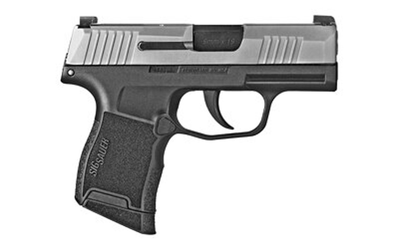 SIG P365 9mm, 3.1″ Barrel, 2-Tone, Striker, X-Ray 3, Black Grip, 2x10rd Mags